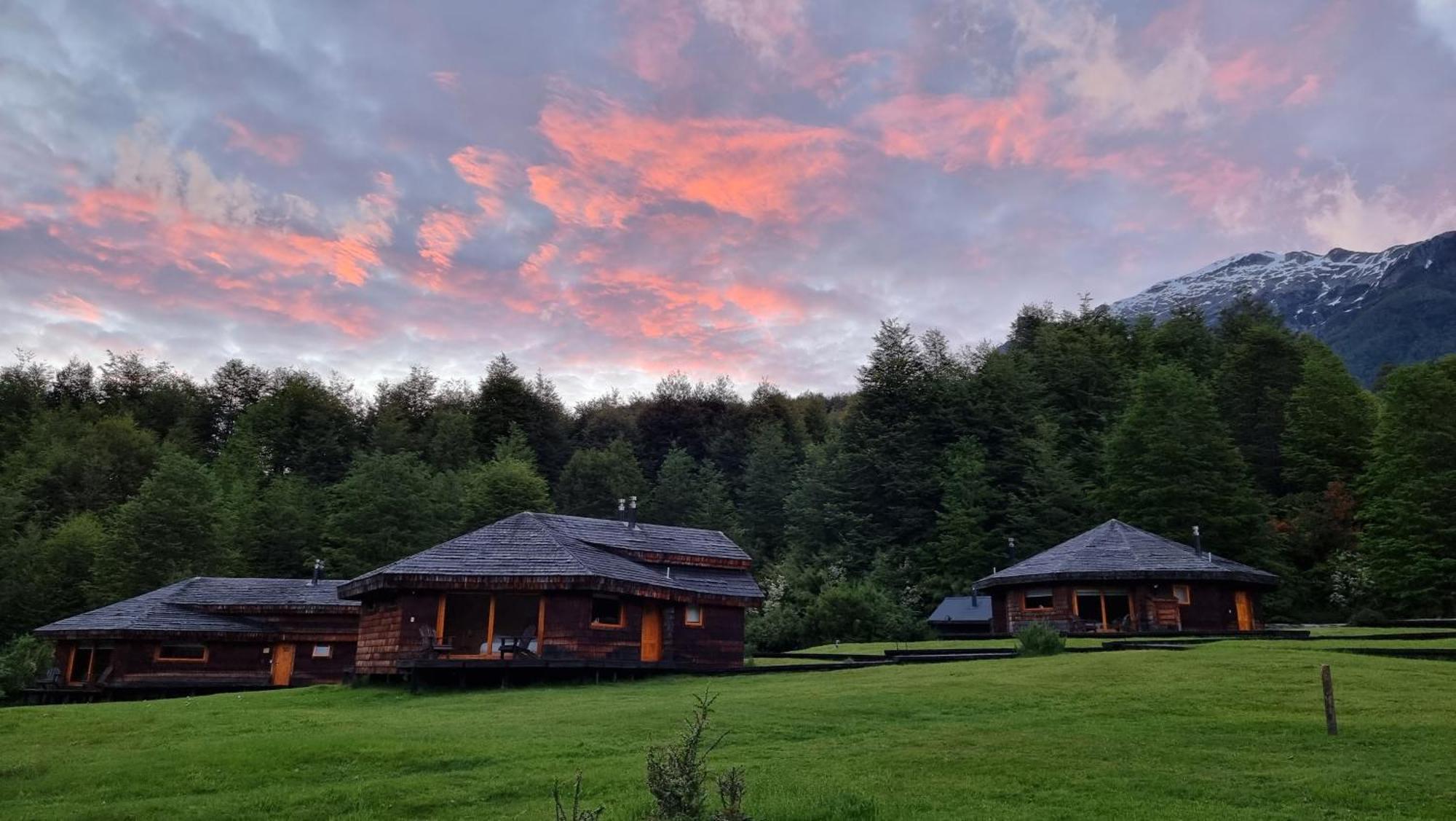 Peuma Lodge Patagonia Futaleufú المظهر الخارجي الصورة